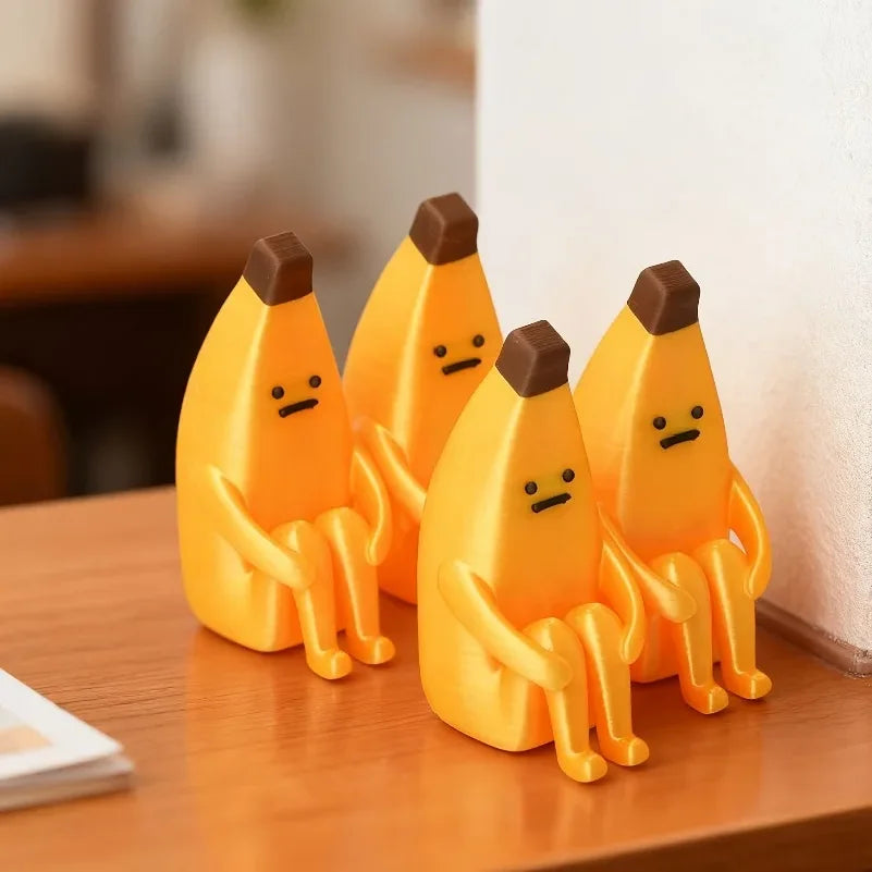 Banana en Crisis — Mini Figura Decorativa