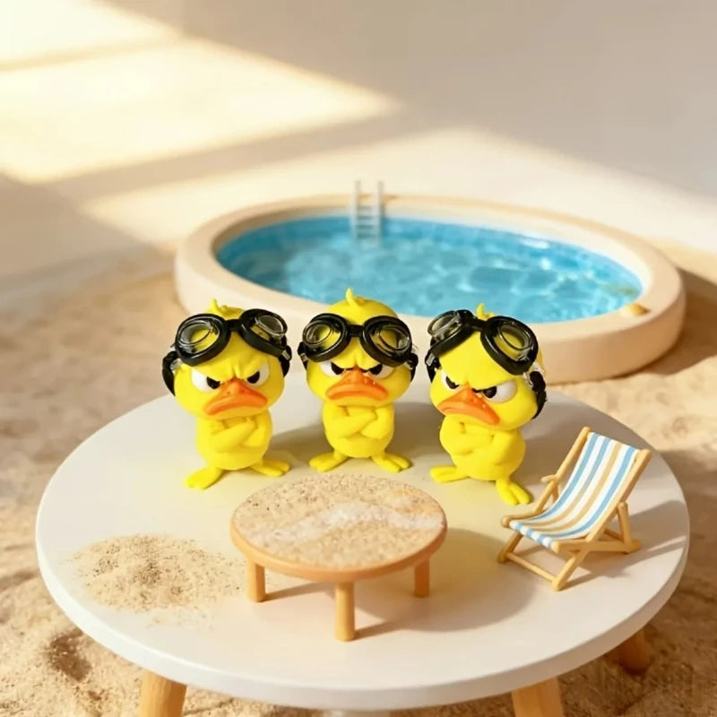 Patito Nadador Enojado — Figura Decorativa